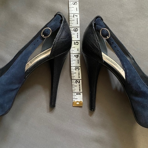 Guess Blue Platform Heel Size 6 - Picture 6 of 11